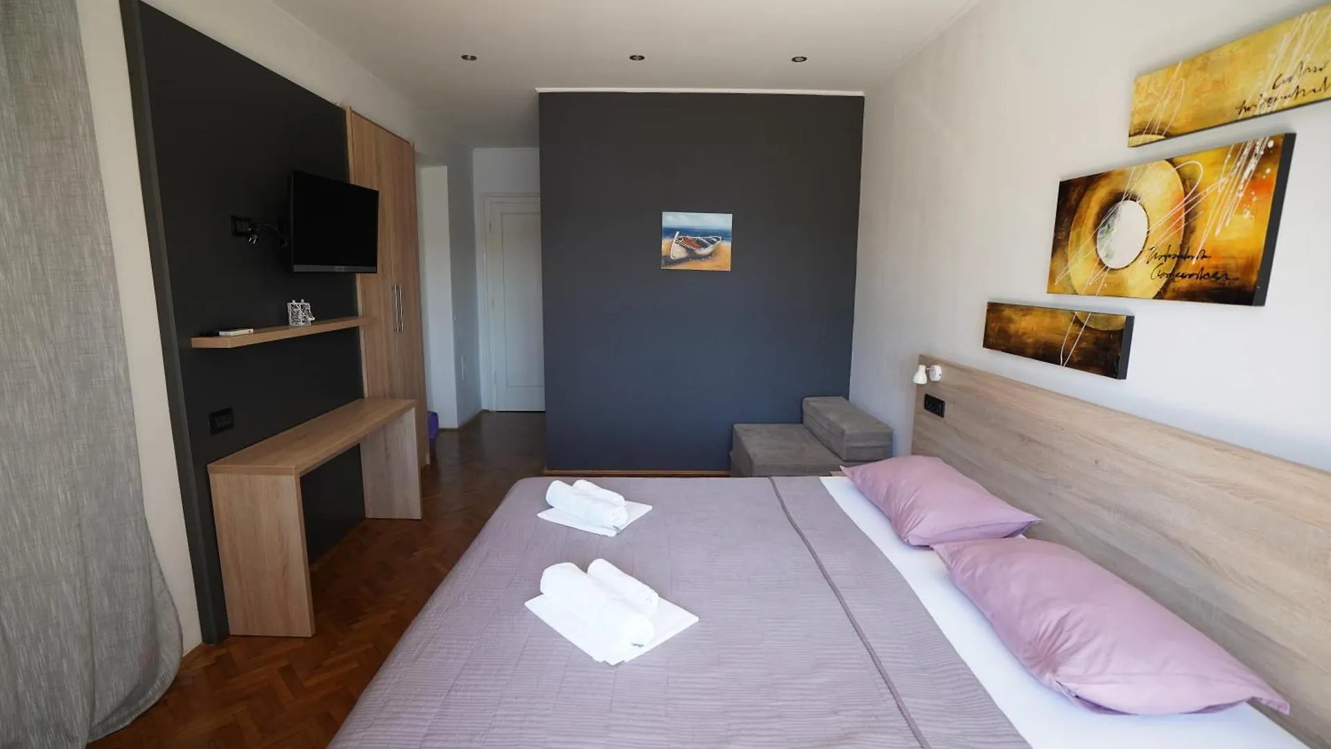 Guest house Rooms Villa Lucija Kraljevica