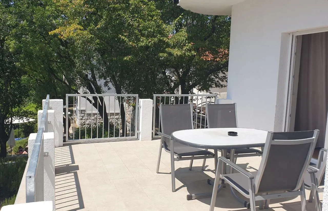Rooms Villa Lucija Kraljevica